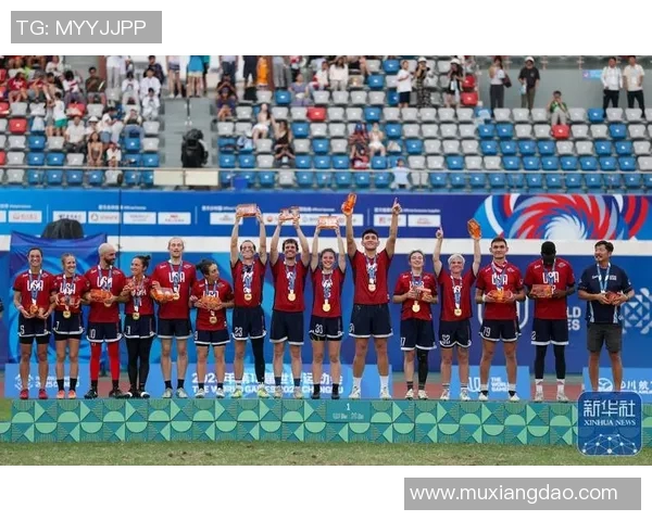 成都飞盘队比赛经验分享:从战术到团队协作的全面解析 成都飞盘队比赛经验分享:从战术到团队协作的全面解析