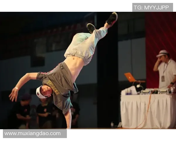 武汉街舞队在全国街舞意识排名中创新高引领潮流展现青春活力