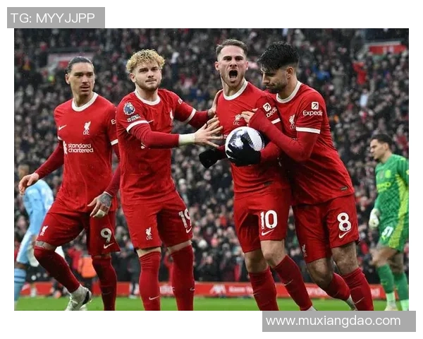 利物浦与阿森纳激战正酣比分悬念不断球迷期待精彩瞬间