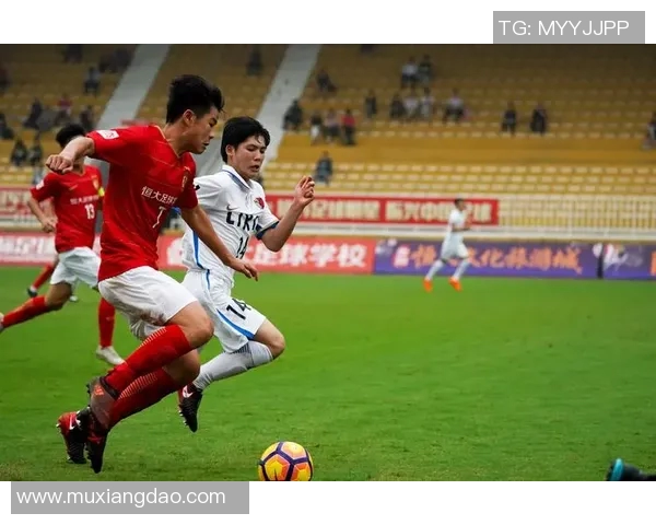 恒大与贵州精彩对决比赛录像回顾及精彩瞬间分析