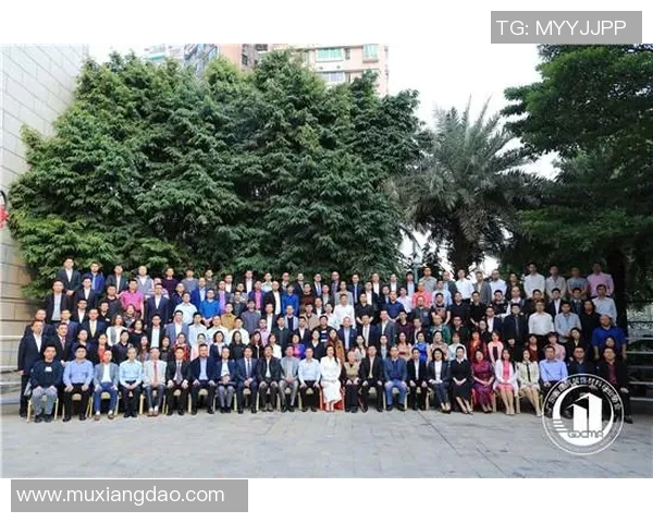 李泓澎的成长之路：从青涩少年到行业领军人物的奋斗历程