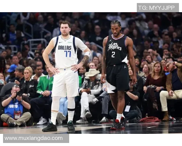 独行侠与快船精彩对决全场录像回放及精彩瞬间分析