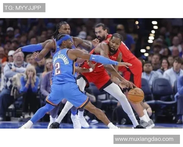 雷霆与勇士精彩对决比赛录像回顾分析及精彩瞬间集锦