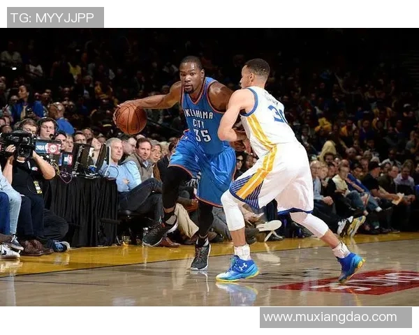 雷霆勇士对决杜兰特意外受伤影响比赛走势分析